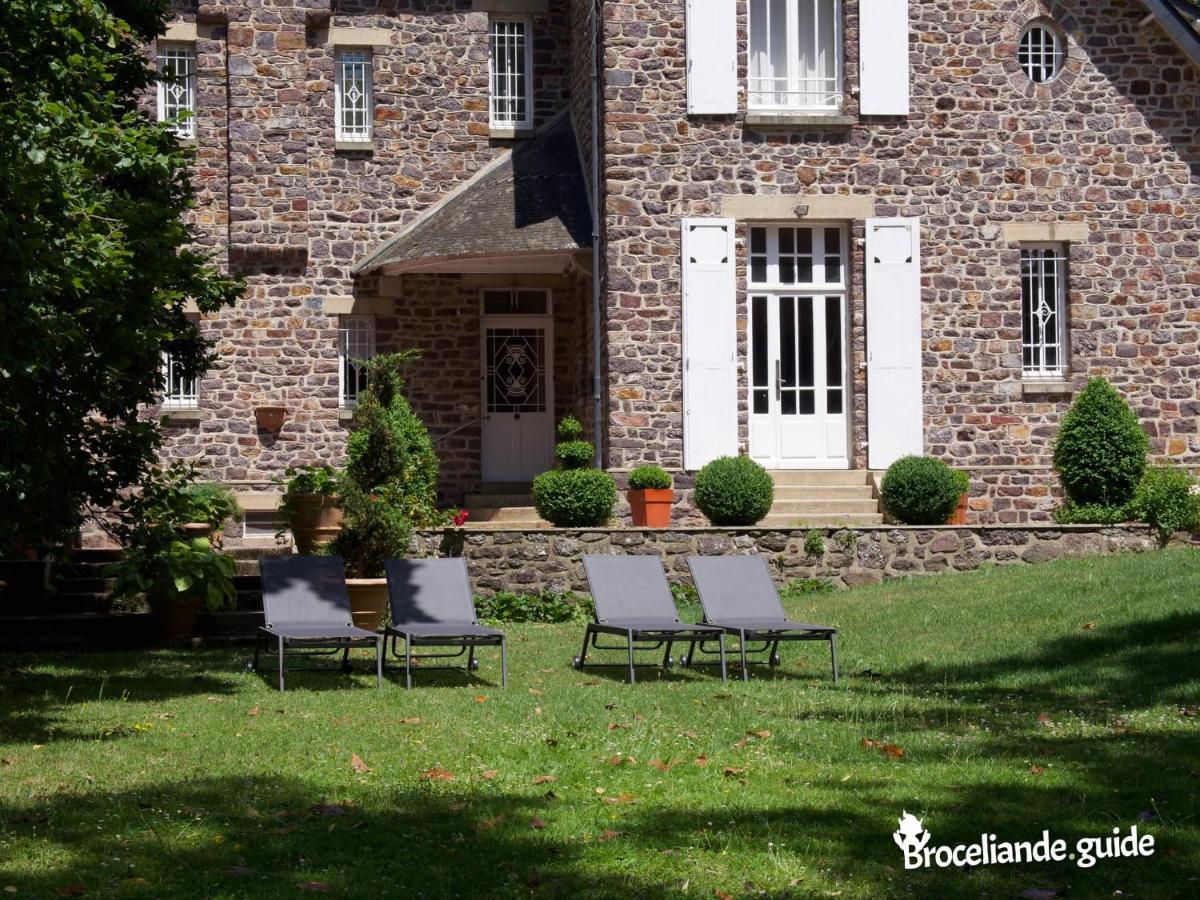 La Maison Rouge Broceliande Montauban-de-Bretagne Exteriör bild